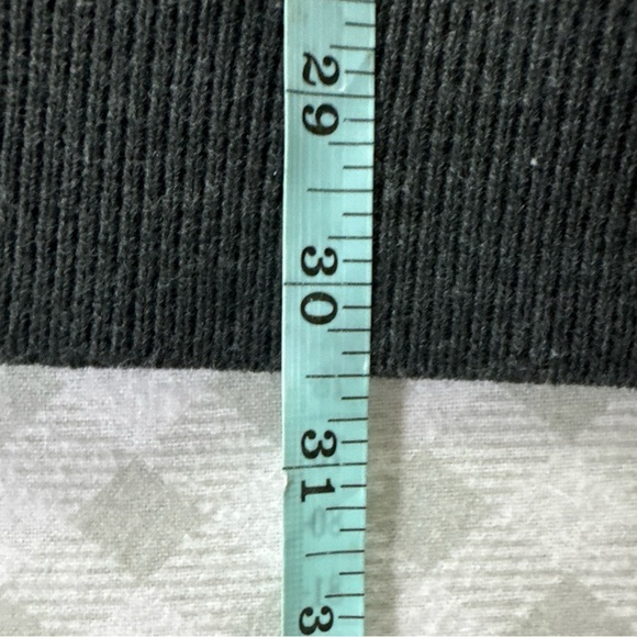 Van Heusen Mens Sweater Vest Sz 2XL Gray Argyle Vneck Classic Fit  New With Tags - Picture 6 of 7